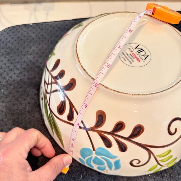 JARDINE Vida Eva Mendes for Espana Handpainted Ceramic 11” Serving Bowl - Picture 14 of 15